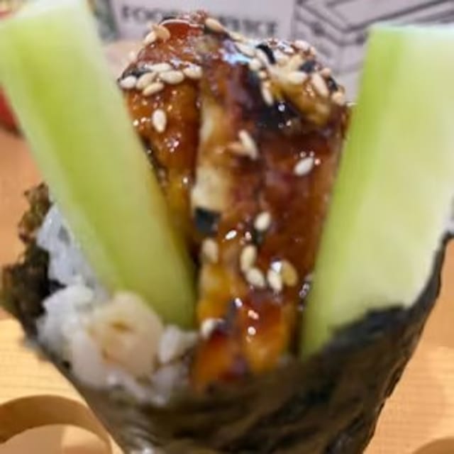Eel & Cucumber Roll.