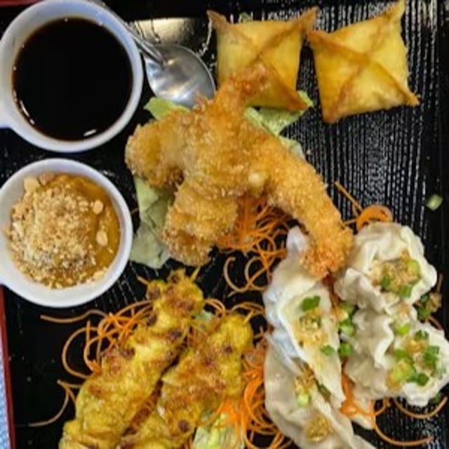 Appetizer Combo Platter.