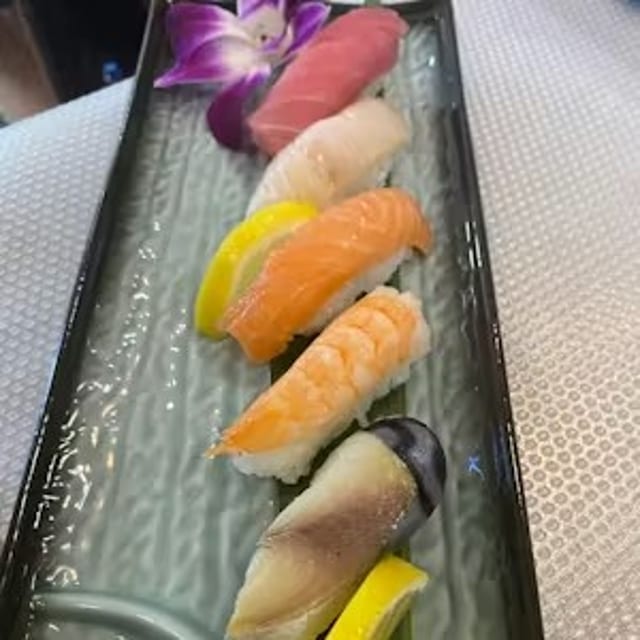Sushi Sampler.